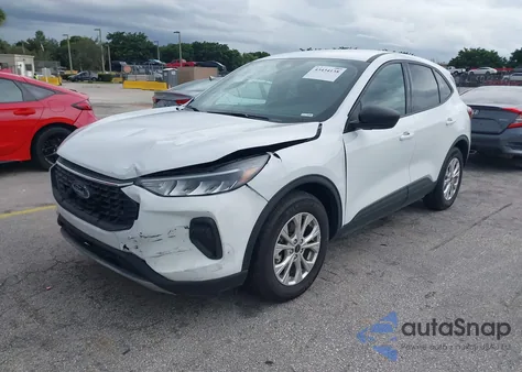 2025 Ford Escape Active z USA, uszkodzony, nr VIN 1FMCU0GN2SUA41935